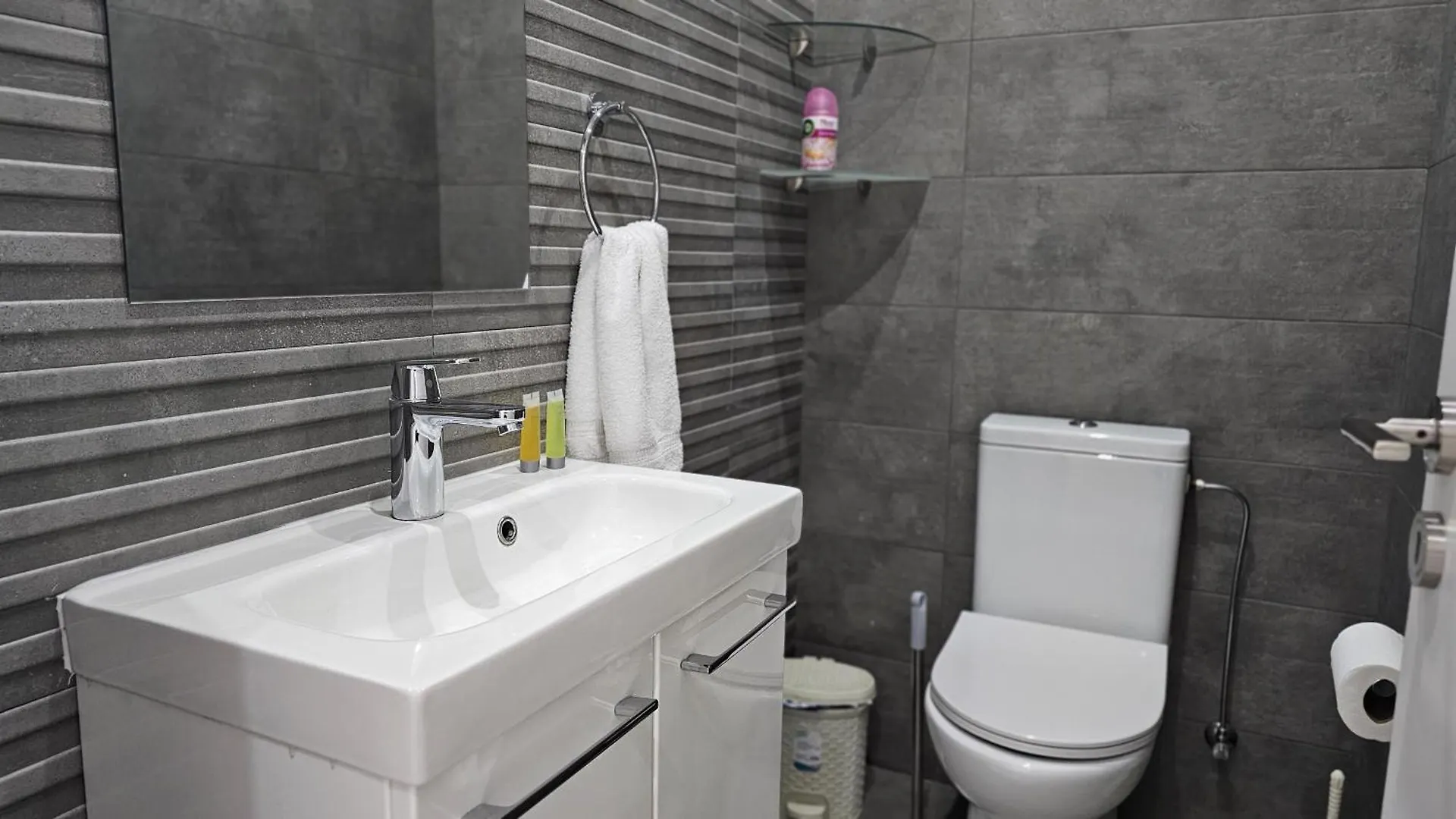 Stay Treasure Apartment Larnaca 0*,  Cyprus