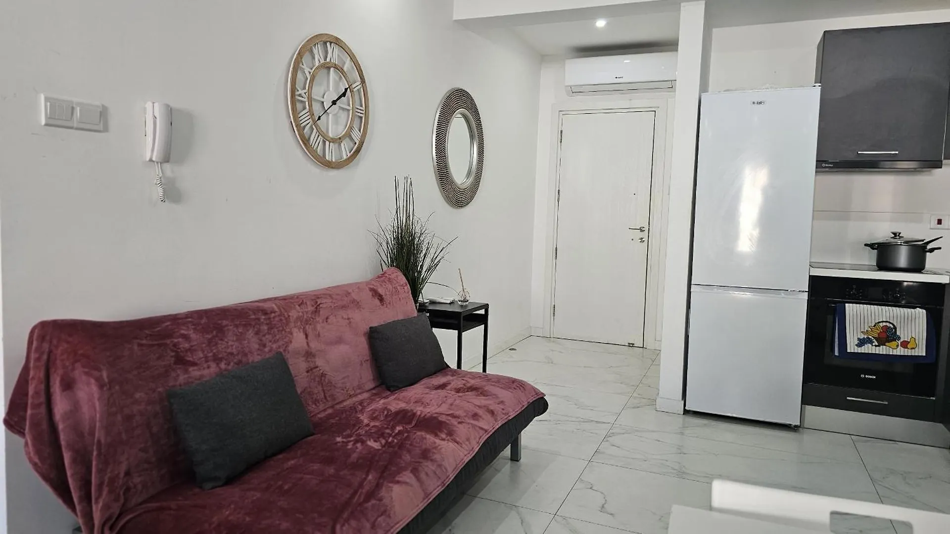 Stay Treasure Apartment Larnaca Cyprus