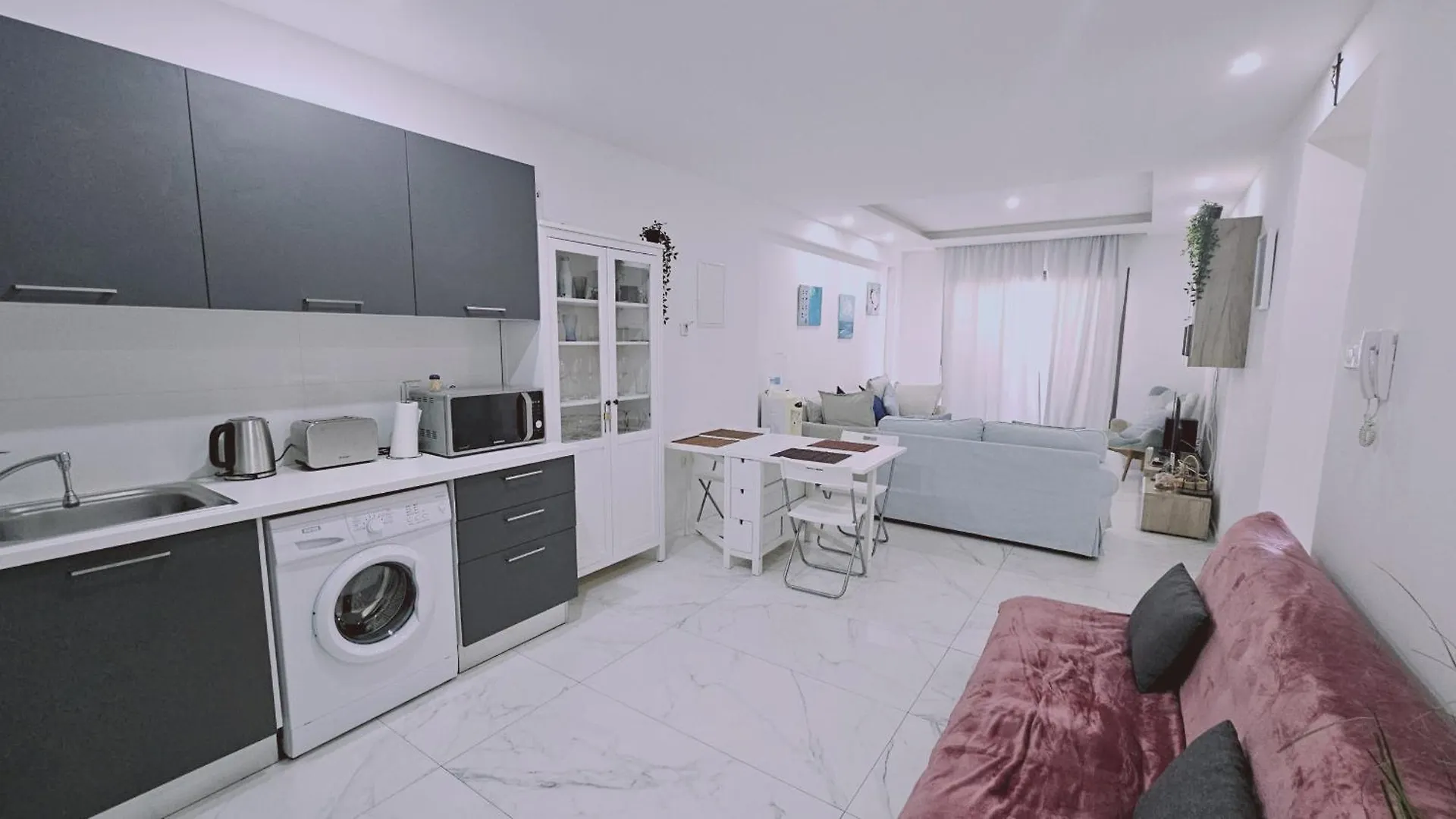 Stay Treasure Apartment Larnaca