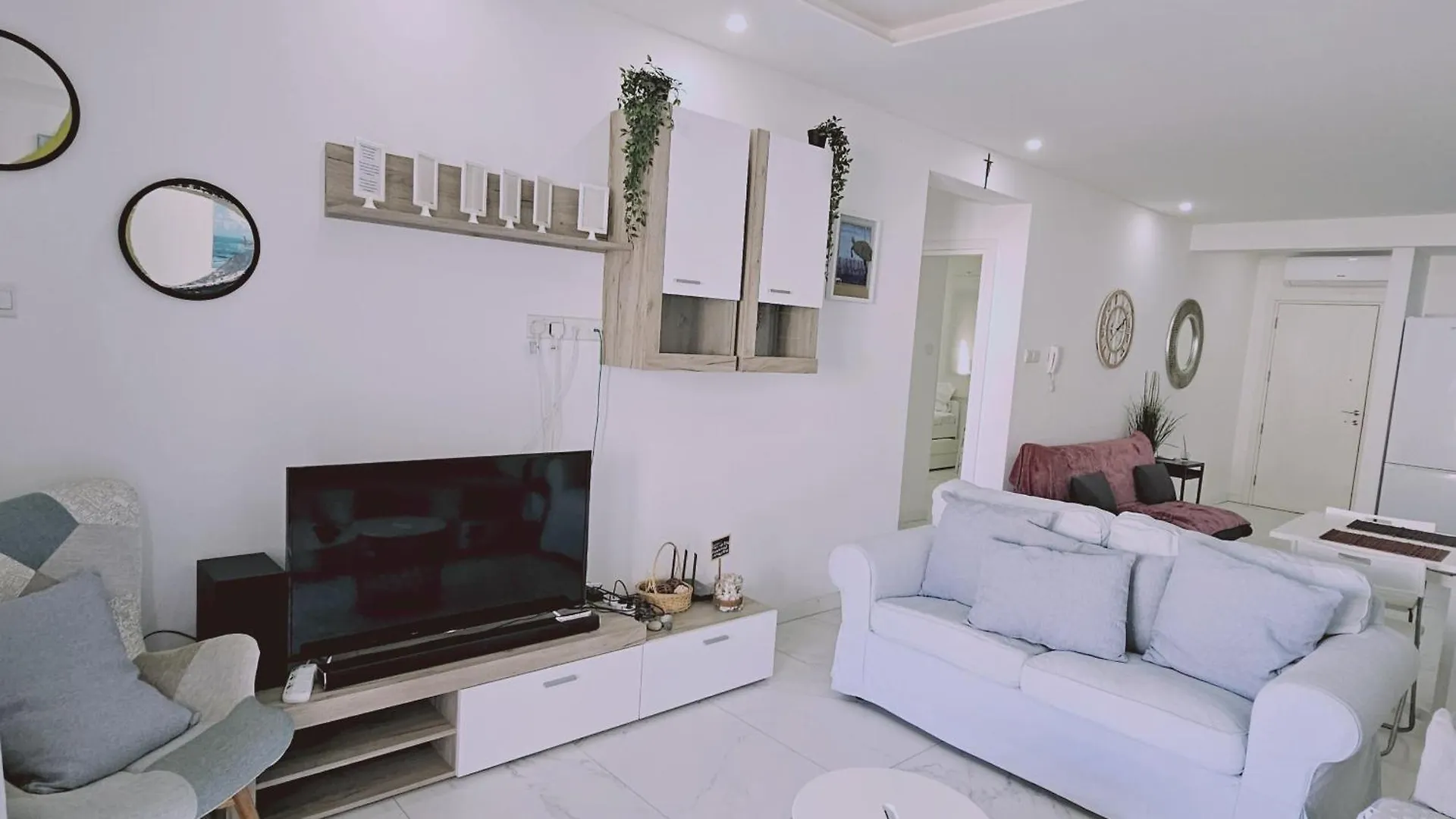 Stay Treasure Apartment Larnaca 0*,